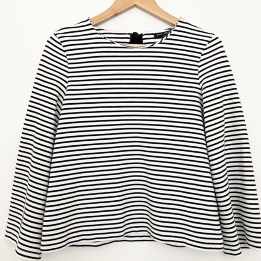 Banana republic stripped top - Picture 3 of 7